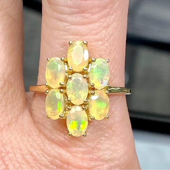10k Yellow Gold 2 Carat Opal Ring - Fire Opal Flower Custer Ring - Picture 5 of 15